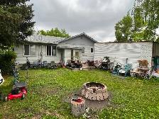 Close downtown university, Brentwood c-train & mall one bedroom - Photo 2