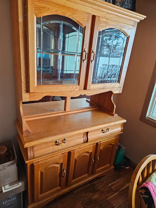 Solid oak 2-peice china cabinet. $ 500 or best offer. - Photo 2