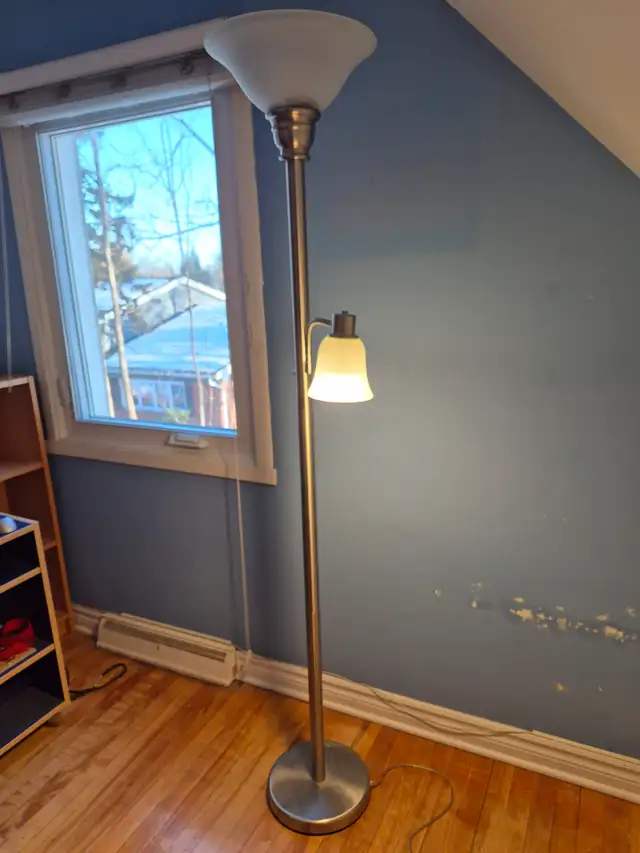 Floor Lamp with Reading Light - Photo 3