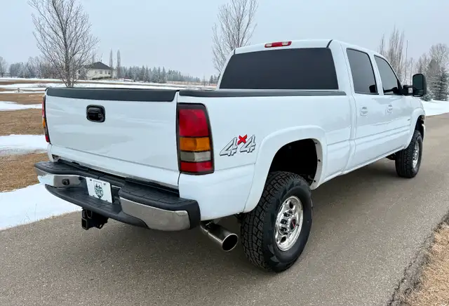 2004 GMC SIERRA 2500HD SLT 4x4 LB7 Diesel Lots of Extras! - Photo 8