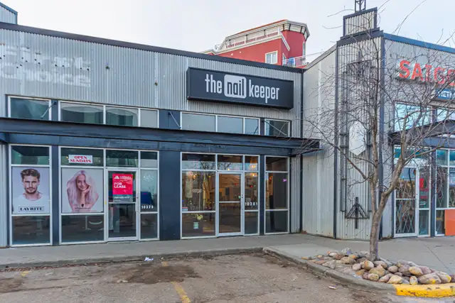 Turnkey Nail Salon Business for Sale – Edmonton Prime Location - Photo 3