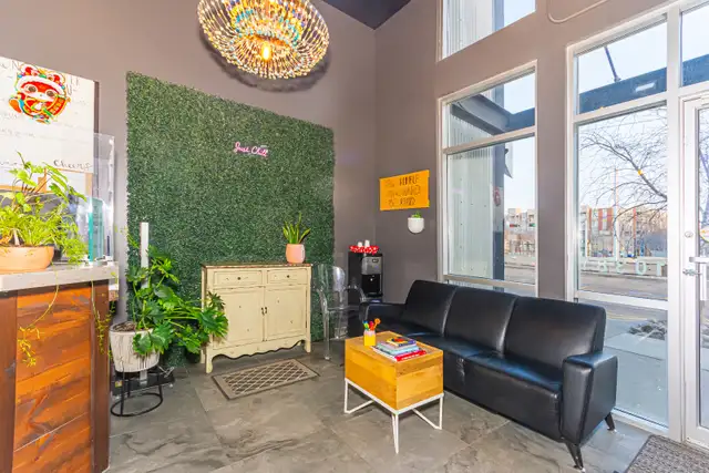 Turnkey Nail Salon Business for Sale – Edmonton Prime Location - Photo 6