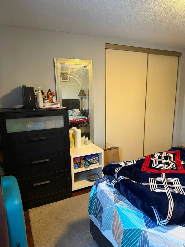 Room for female - Photo 2