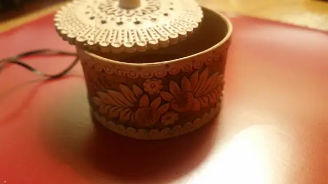 Birch bark box, pendant, earrings - Photo 4