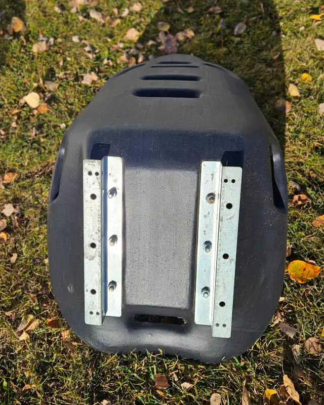 Seat and Cover 8000S Poly Hi-Back - Photo 4