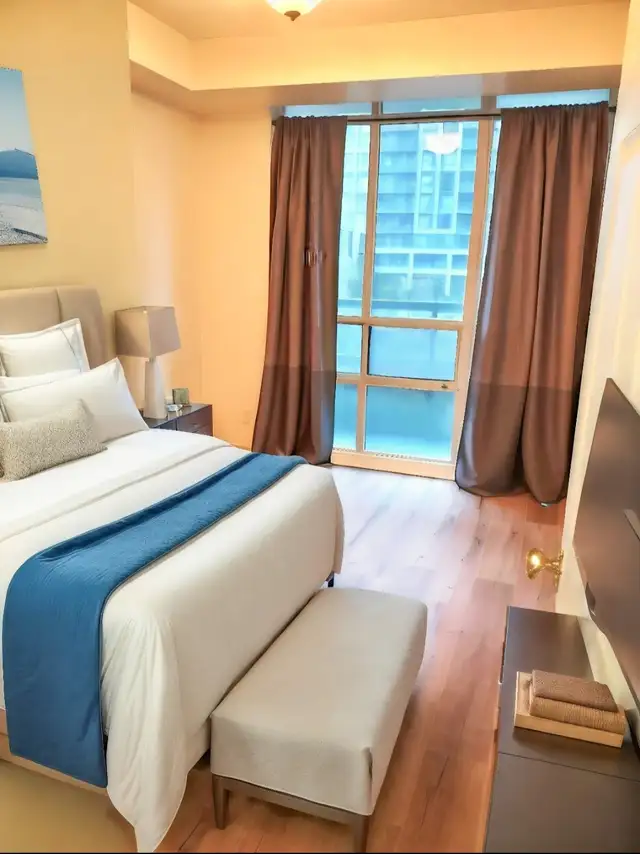2 Bedroom Condo for rent square one - Photo 5
