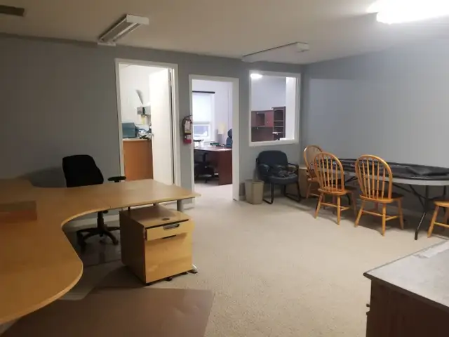 SPACE FOR LEASE: 81 Auriga Dr. (2,000sf) in Ottawa Off Hunt Club - Photo 2