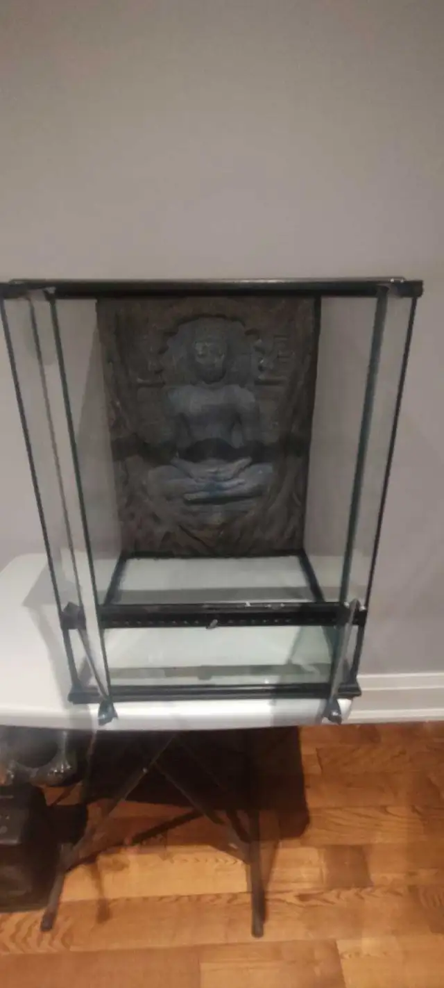 Exo-Terra Enclosure 18x18x24 - Photo 2