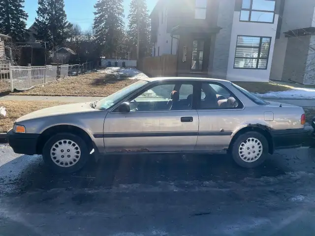 1992 Honda Accord Coupe, 2.2L. 244K km, no accident, auto., A/C - Photo 6