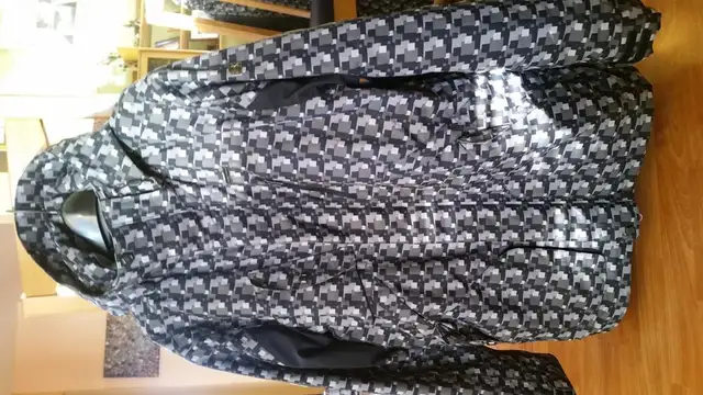 Under Armour Snow Jacket with RECCO Avalanche Rescue mens size L - Photo 7