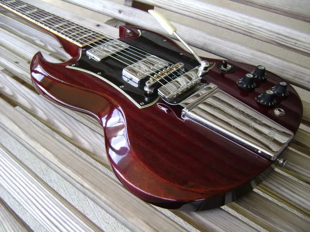 Ajustement entretien réparation guitares électriques