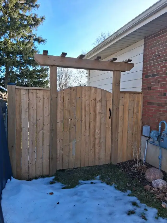 Landscaping - Photo 4