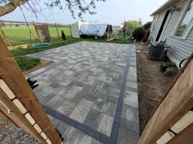 Landscaping - Photo 5