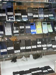 NEW CELL PHONES on SALE - Photo 3