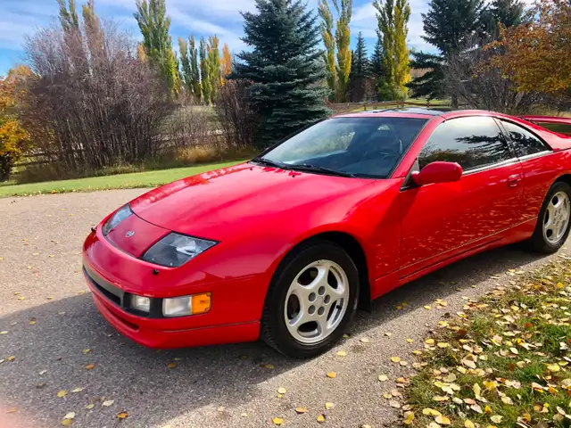 Low km, original 300ZX Auctioned May 22-24 Calgary - Photo 4