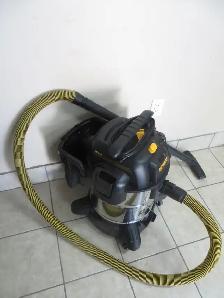 DE WALT WET/DRY VACUUM - Photo 3
