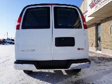 2023 GMC Savana Cargo Van CARGO VAN STILL LIKE NEW VERY LOW KMS! - Photo 13
