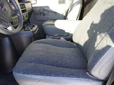 2023 GMC Savana Cargo Van CARGO VAN STILL LIKE NEW VERY LOW KMS! - Photo 30