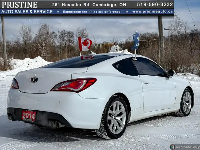 2014 Hyundai Genesis Tech 2.0T Navi. Bluetooth Rev. Cam. Push St - Photo 4