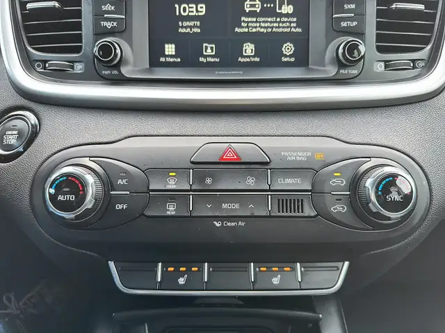 2017 Kia Sorento 2.0L LX Turbo 2.0L LX Turbo | Heated Seats - Photo 11