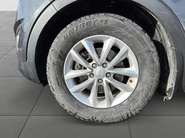 2017 Kia Sorento 2.0L LX Turbo 2.0L LX Turbo | Heated Seats - Photo 20