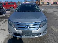 2011 Ford Fusion - Photo 2