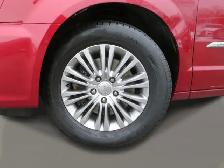 2015 Chrysler Town & Country 4dr Wgn Touring w/Leather - Photo 3