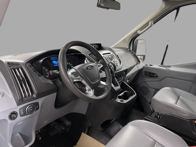 Ford Transit Passenger Wagon XLT 2018 - Photo 9