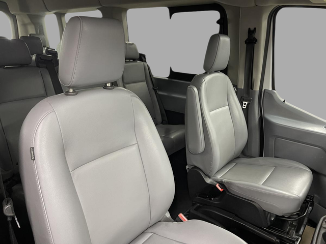 Ford Transit Passenger Wagon XLT 2018 - Photo 11