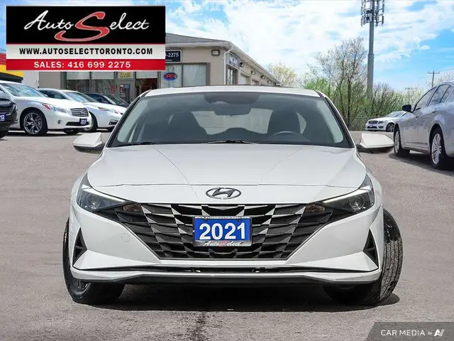 2021 Hyundai Elantra Preferred w/Sun & Tech Pkg Apple Carplay... - Photo 2