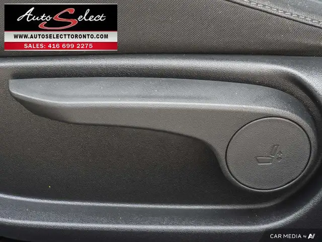 2021 Hyundai Elantra Preferred w/Sun & Tech Pkg Apple Carplay... - Photo 29