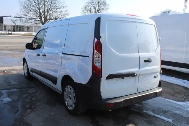 2017 Ford Transit Connect XL Divider - Photo 9