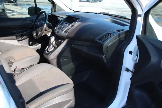 2017 Ford Transit Connect XL Divider - Photo 14