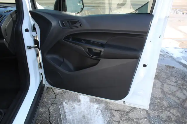 2017 Ford Transit Connect XL Divider - Photo 15
