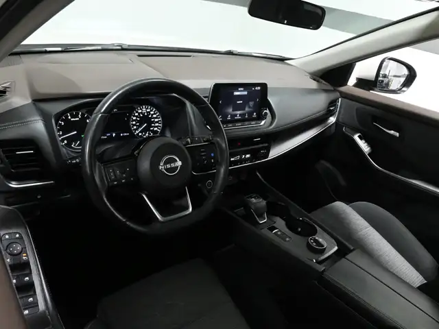 2023 Nissan Rogue SV No Accident 360CAM Panoramic Roof Remote St - Photo 10