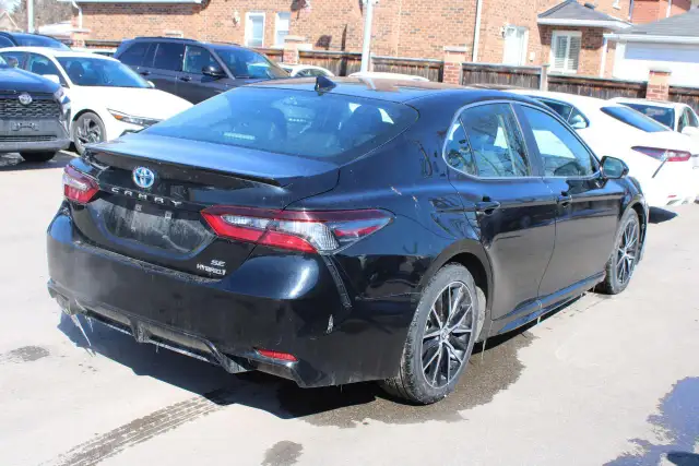 2024 Toyota Camry Hybrid SE Auto - Photo 5