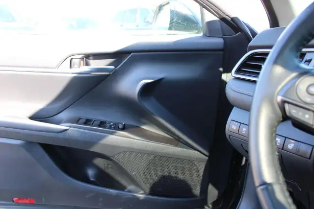 2024 Toyota Camry Hybrid SE Auto - Photo 11