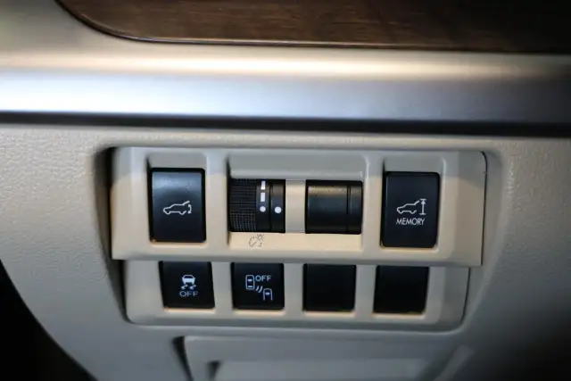 2015 Subaru Outback LIMITED AWD - SUNROOF|LEATHER|CAMERA|NAVI - Photo 16