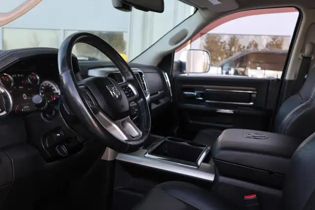 2014 RAM 1500 Laramie EcoDiesel - LEATHER|SUNROOF|NAVI|CAMERA - Photo 9