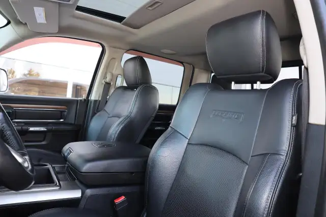 2014 RAM 1500 Laramie EcoDiesel - LEATHER|SUNROOF|NAVI|CAMERA - Photo 10