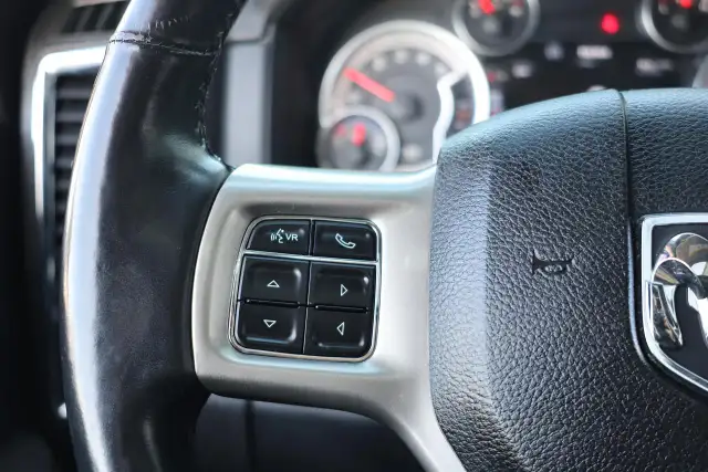 2014 RAM 1500 Laramie EcoDiesel - LEATHER|SUNROOF|NAVI|CAMERA - Photo 28