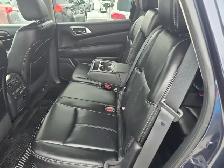 2016 Nissan Pathfinder SL - Photo 23