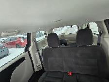 2016 Dodge Grand Caravan SE - Photo 16