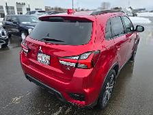 2022 Mitsubishi RVR SEL | AWC | Loaded - Photo 5