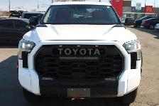 2022 Toyota Tundra - Photo 2