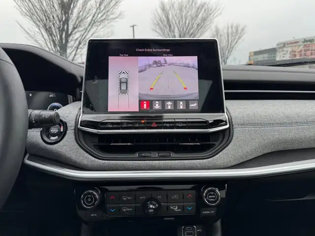 2024 Jeep Compass North | Winter Tires | Sunroof | Remote Start - Photo 16