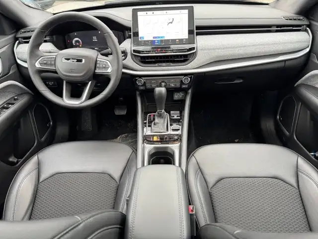 2024 Jeep Compass North | Winter Tires | Sunroof | Remote Start - Photo 18