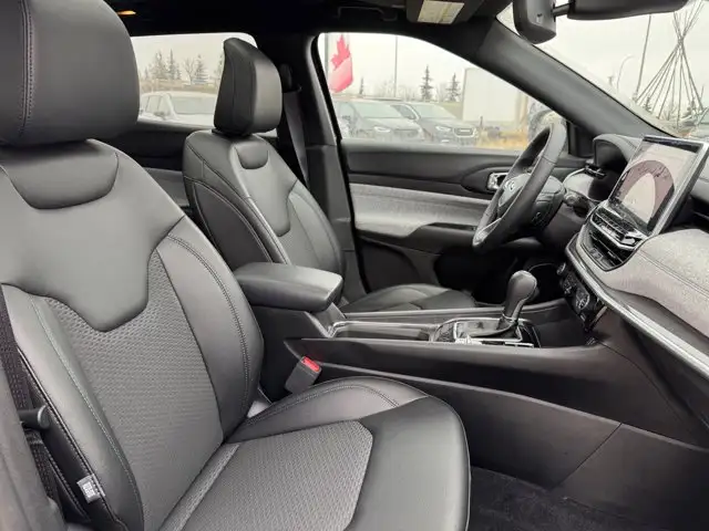 2024 Jeep Compass North | Winter Tires | Sunroof | Remote Start - Photo 19