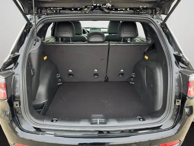 2024 Jeep Compass North | Winter Tires | Sunroof | Remote Start - Photo 20