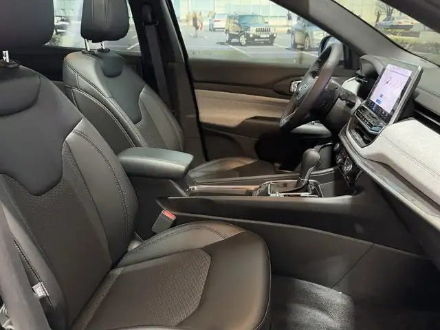 2024 Jeep Compass North | Winter Tires | Sunroof | Remote Start - Photo 25